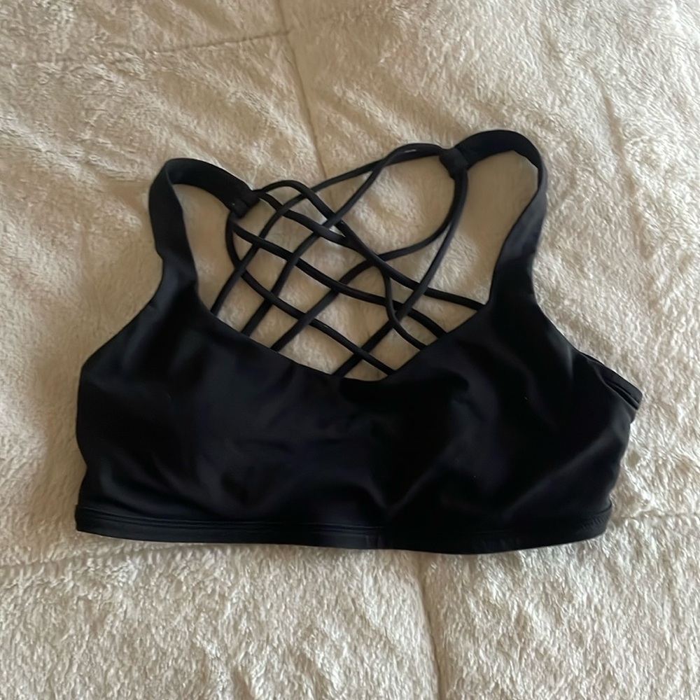 Black Lululemon Free To Be Sports Bra